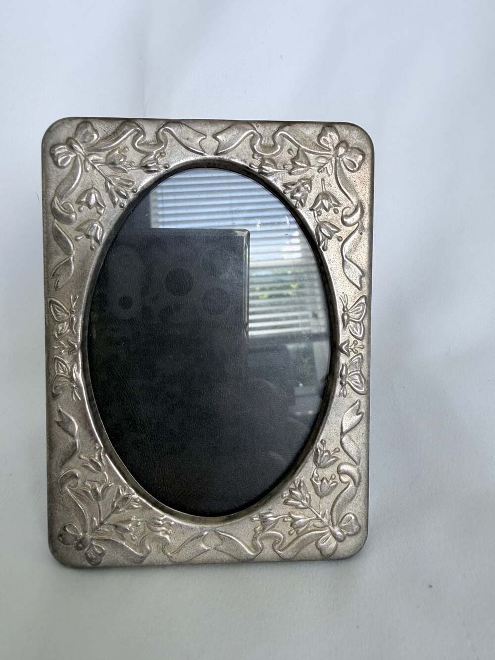 Vintage Silver Plated Ornate Floral Bow Art Nouveau Picture Frame